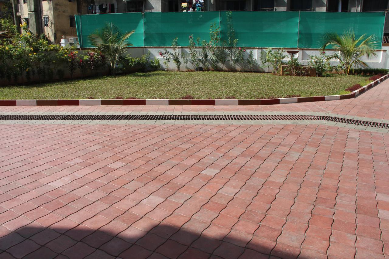 Hira Laxmi Residency Alībāg Exterior foto