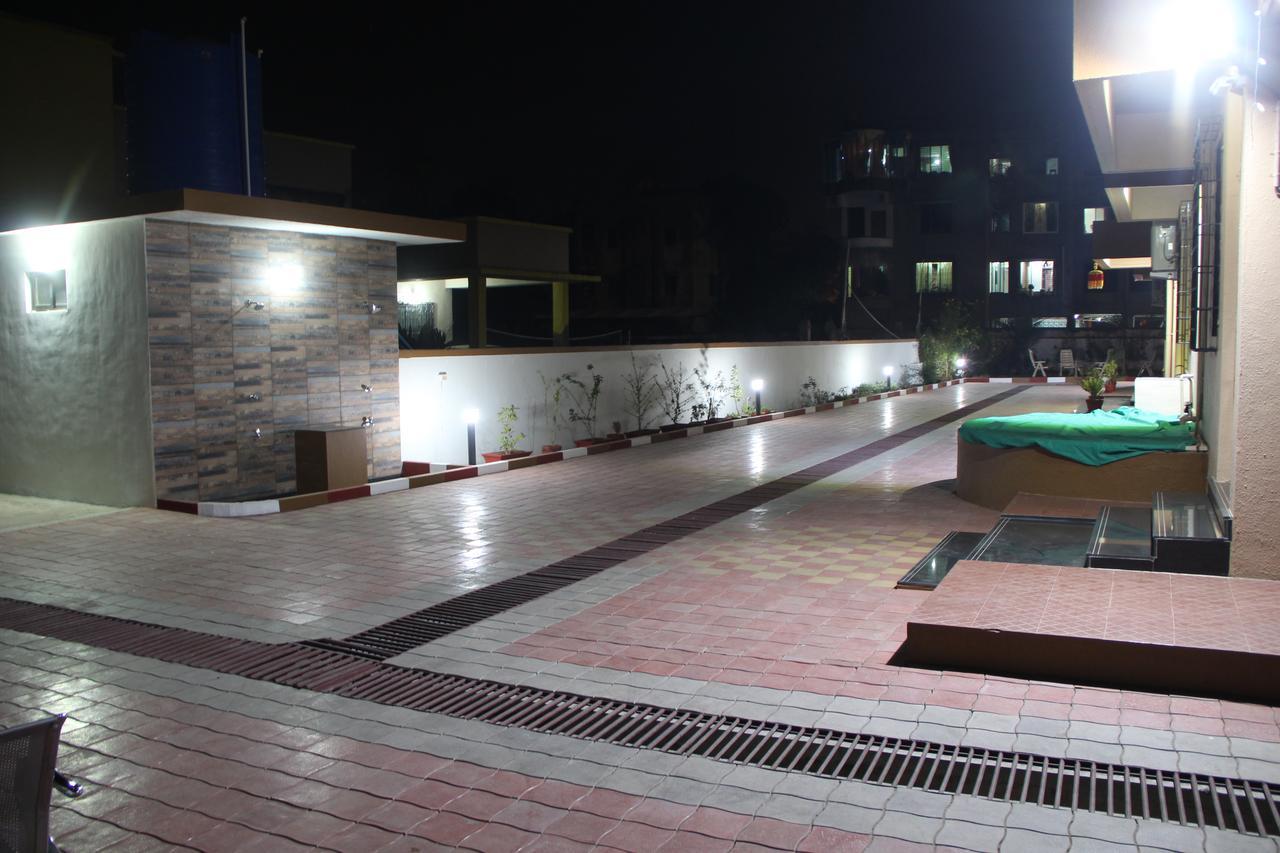 Hira Laxmi Residency Alībāg Exterior foto